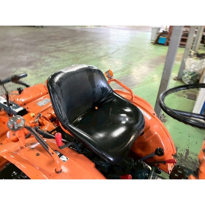 KUBOTA トラクター B7001D
