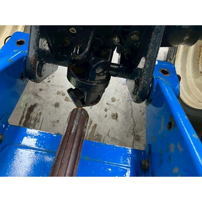 ISEKI トラクター TU1400