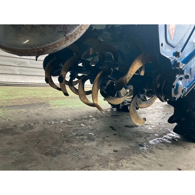 ISEKI トラクター TU1400