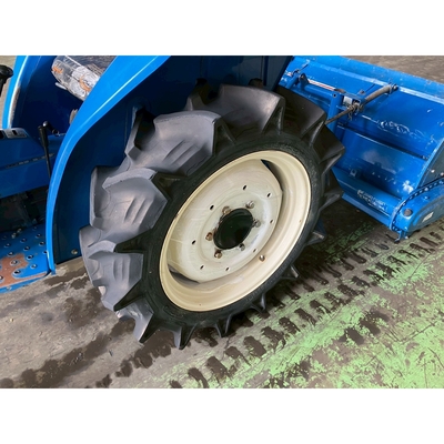 ISEKI トラクター TU1700