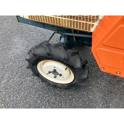 KUBOTA トラクター B1402D