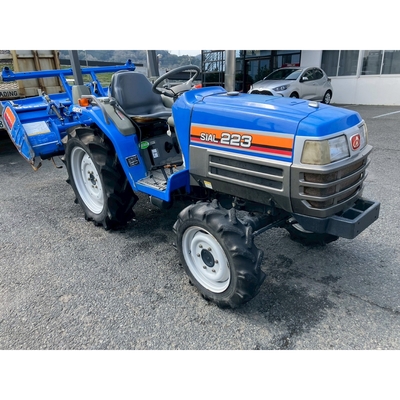 ISEKI トラクター TF223F