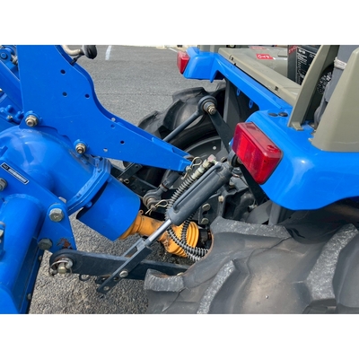 ISEKI トラクター TF223F