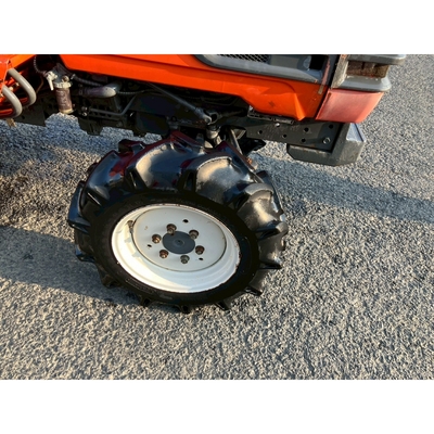 KUBOTA トラクター GB18