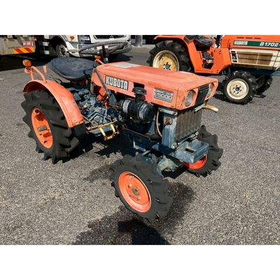 KUBOTA トラクター B5000