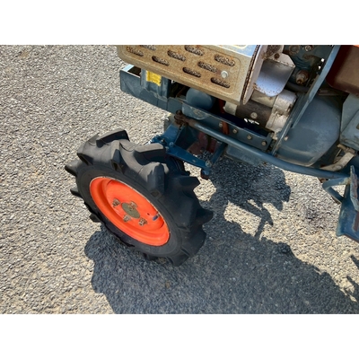 KUBOTA トラクター B5000
