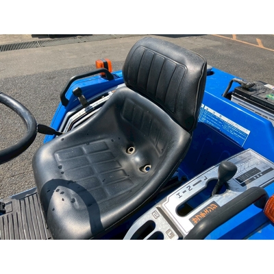 ISEKI トラクター TU157F