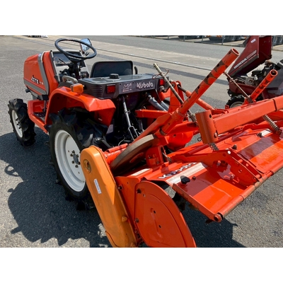 KUBOTA トラクター A15