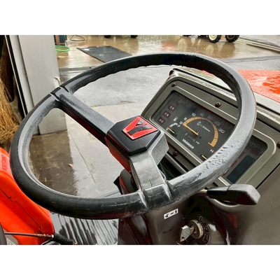 YANMAR トラクター F6D