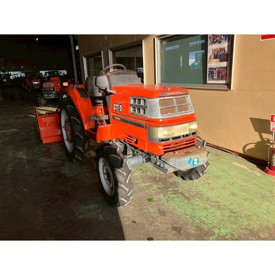 KUBOTA トラクター GT3