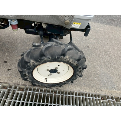 ISEKI トラクター TM15