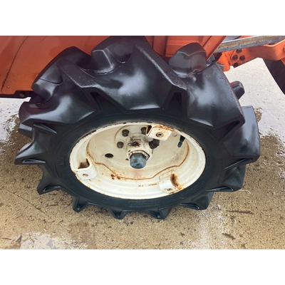 KUBOTA トラクター B1200D