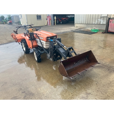 KUBOTA トラクター B1200D