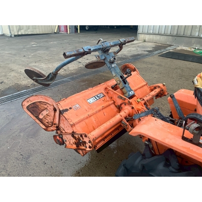 KUBOTA トラクター B1200D