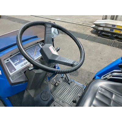 ISEKI トラクター TU225F