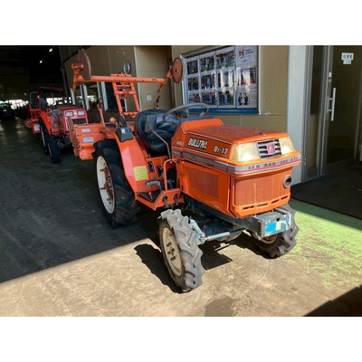 KUBOTA トラクター B1-17
