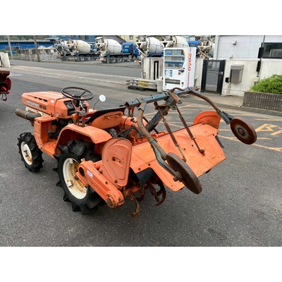 KUBOTA トラクター B1400