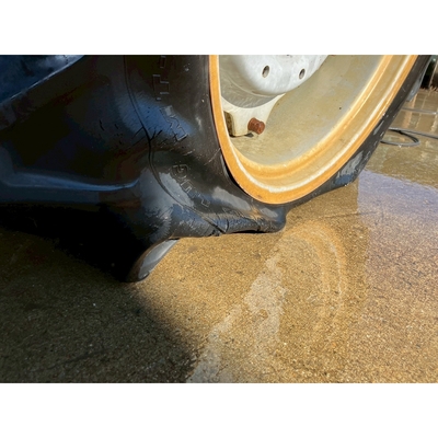 ISEKI トラクター TG37F