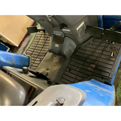 ISEKI トラクター TF23F