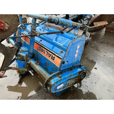 ISEKI トラクター TA210F