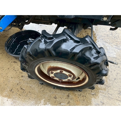 ISEKI トラクター TA210F