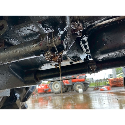 ISEKI トラクター TA210F