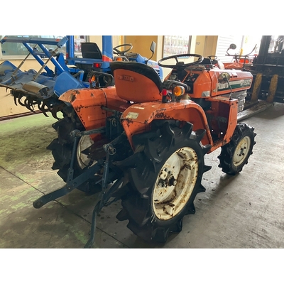 KUBOTA トラクター B1502 