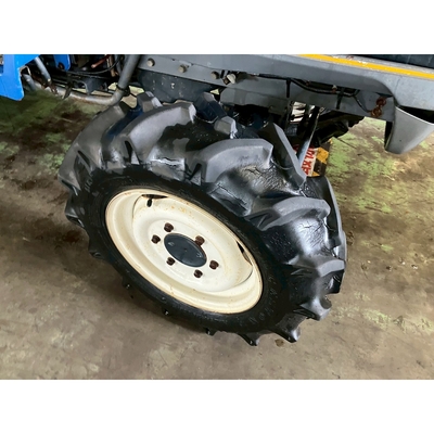 ISEKI トラクター TF23F