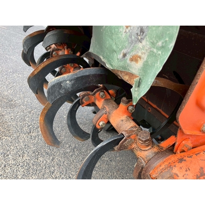 KUBOTA トラクター B7001