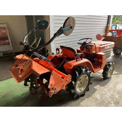 KUBOTA トラクター B1200