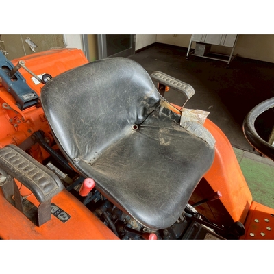KUBOTA トラクター B1200