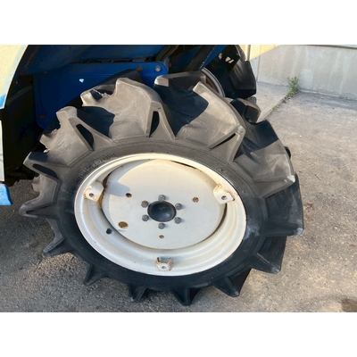 ISEKI トラクター TU150F