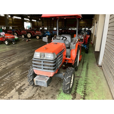KUBOTA トラクター B92