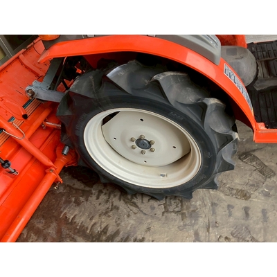 KUBOTA トラクター B92