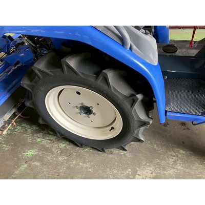 ISEKI トラクター TQ17