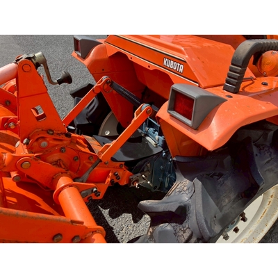 KUBOTA トラクター B1-15S