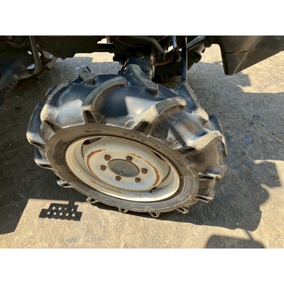 ISEKI トラクター TH253