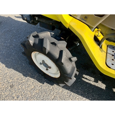 ISEKI トラクター TC13