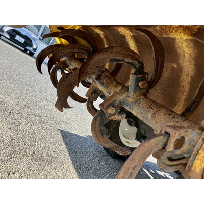 ISEKI トラクター TC13