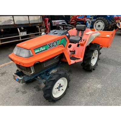 KUBOTA トラクター XB-1