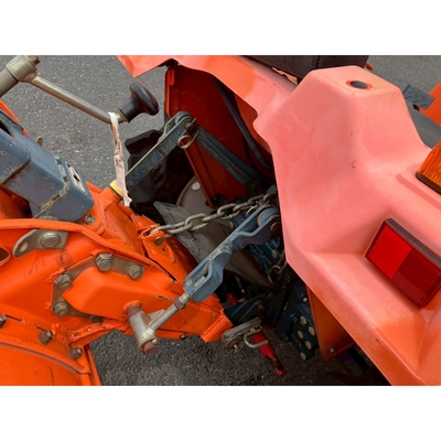 KUBOTA トラクター XB-1