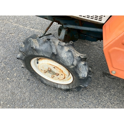 KUBOTA トラクター B1400