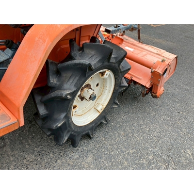 KUBOTA トラクター B1400