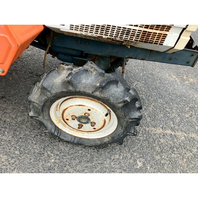 KUBOTA トラクター B1400