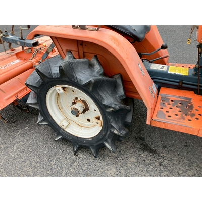 KUBOTA トラクター B1400
