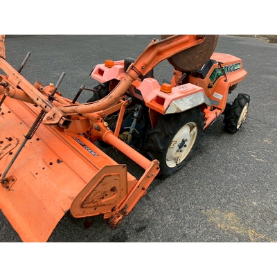 KUBOTA トラクター XB-1