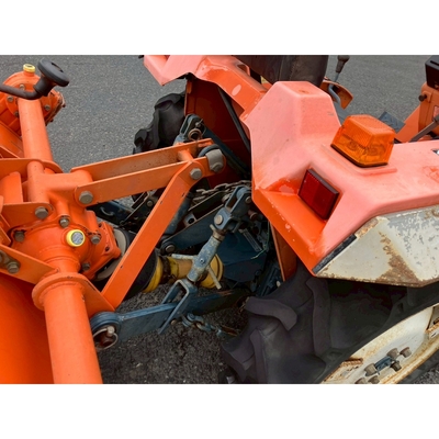 KUBOTA トラクター XB-1
