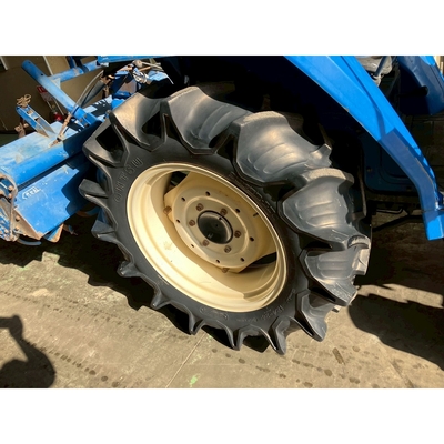 ISEKI トラクター TA275F