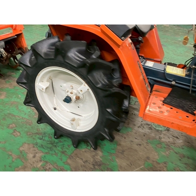 KUBOTA トラクター B1502 