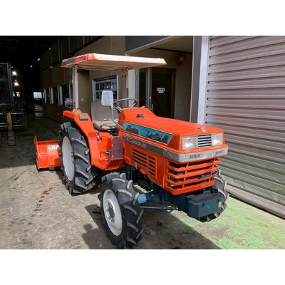 KUBOTA トラクター L1-245D